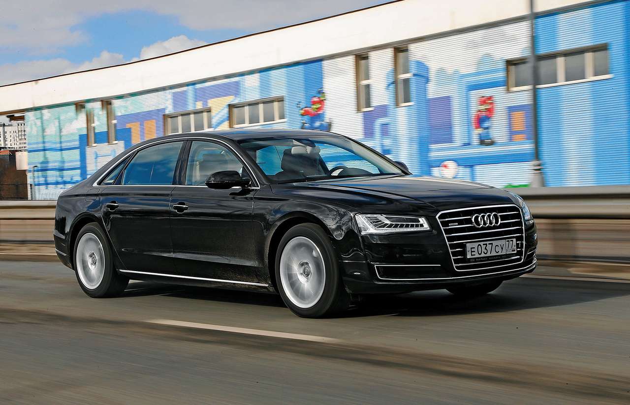 Audi A8 L 3.0 TFSI (310 л.с.) 8АКП - 5 052 000 руб.