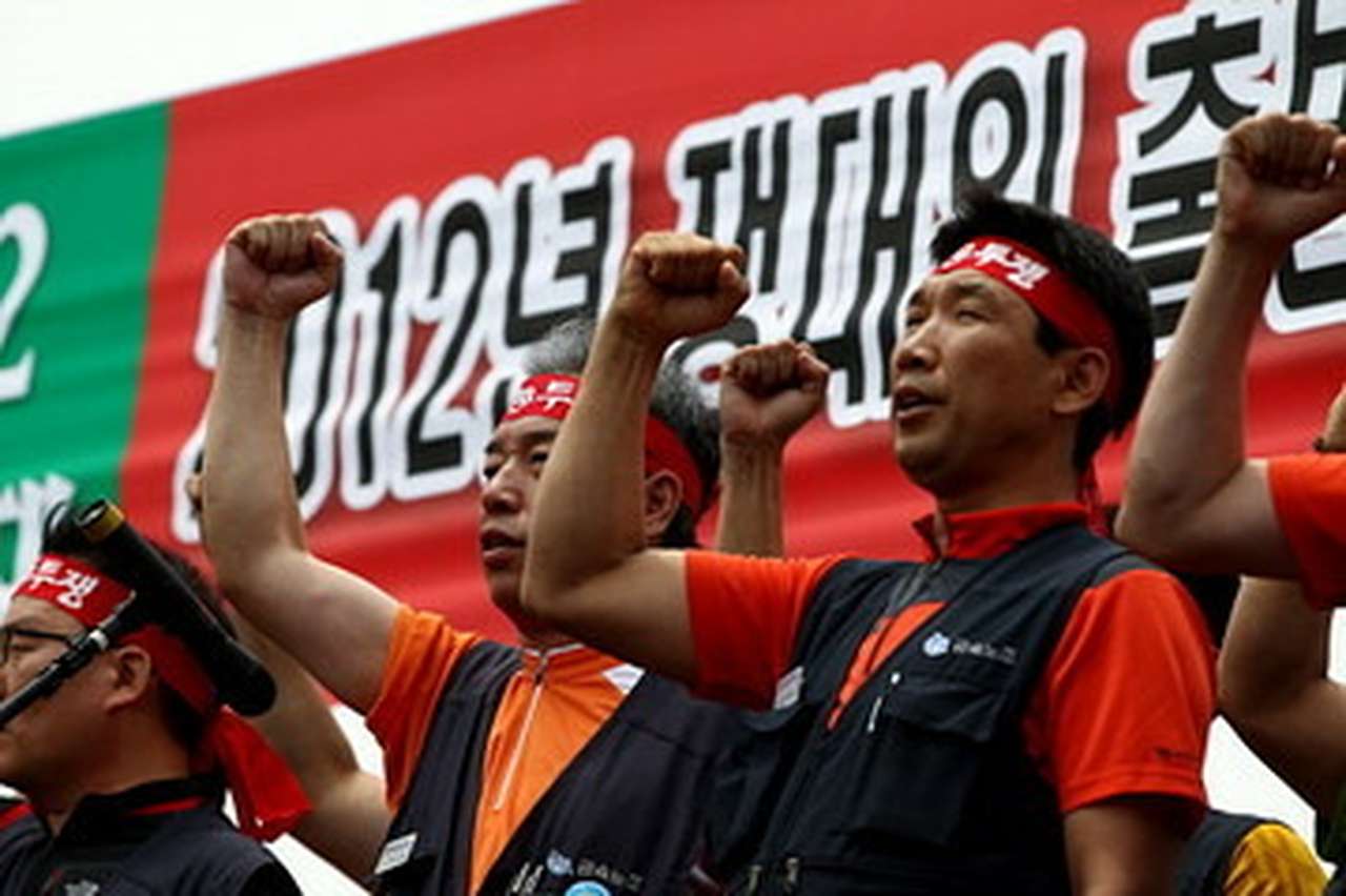 Рабочие Hyundai готовятся бастовать