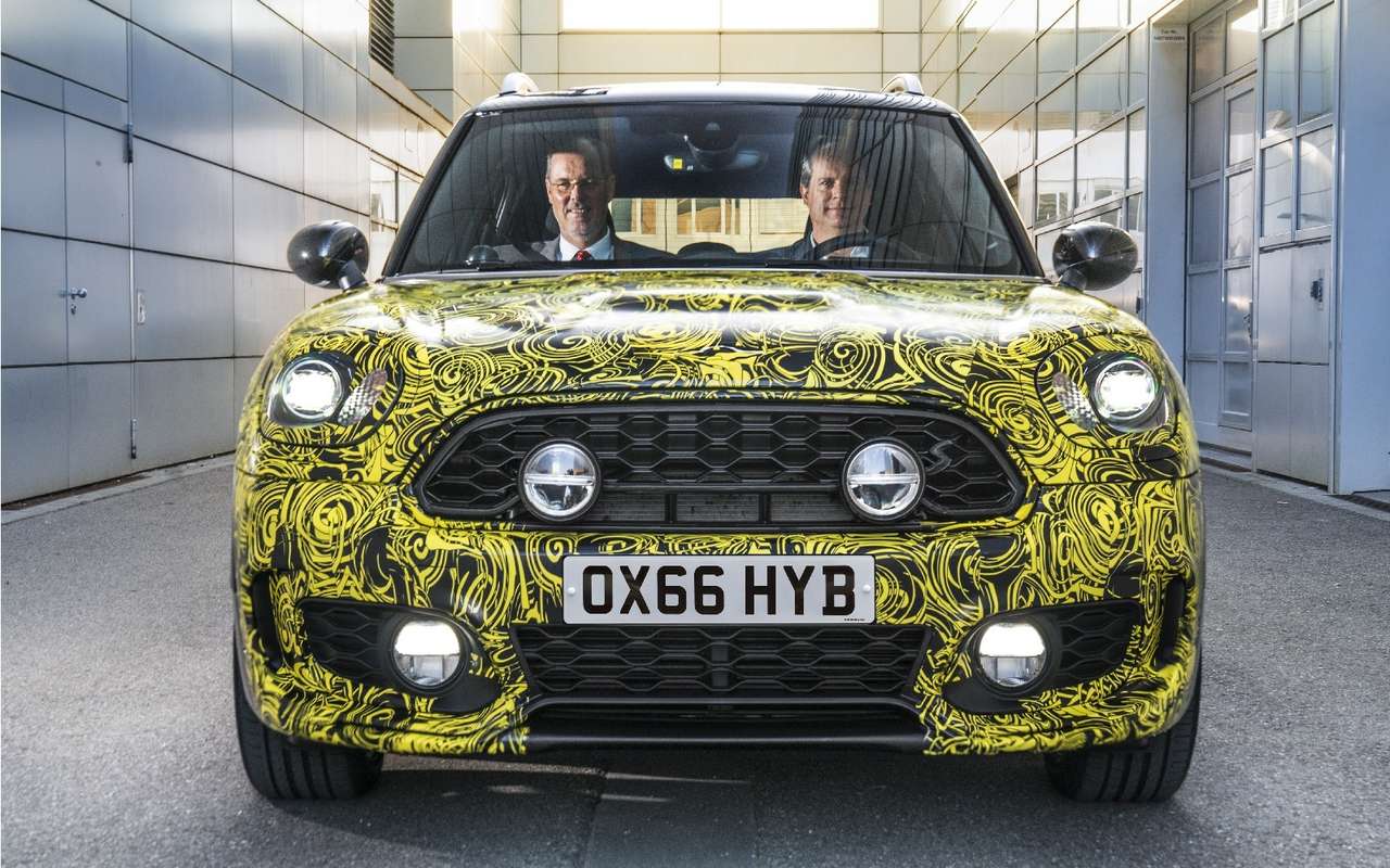 Убедительный аргумент: новый Mini Countryman станет гибридом