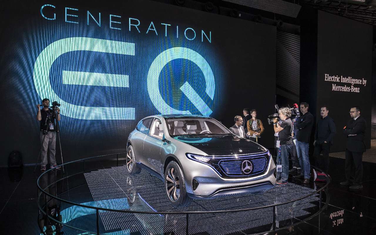 Chery пожаловалась на Daimler за украденные буквы