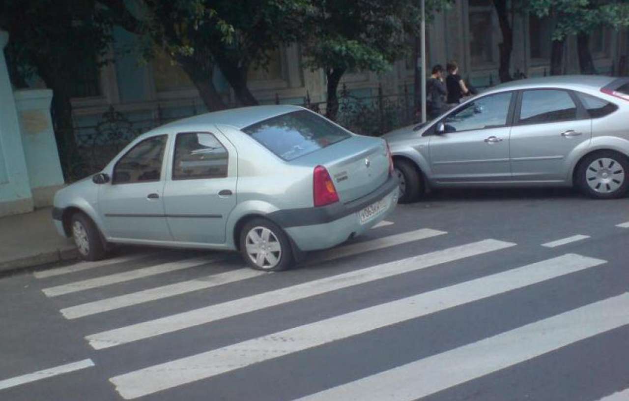 Штрафовать за неправильную парковку в Москве будут осторожно