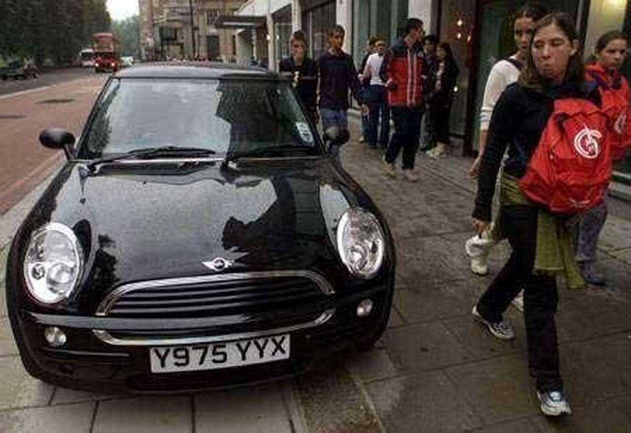 BMW наращивает продажи