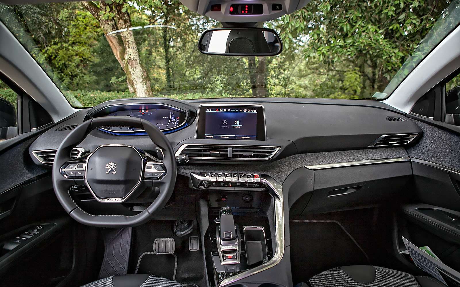 Peugeot 3008 салон