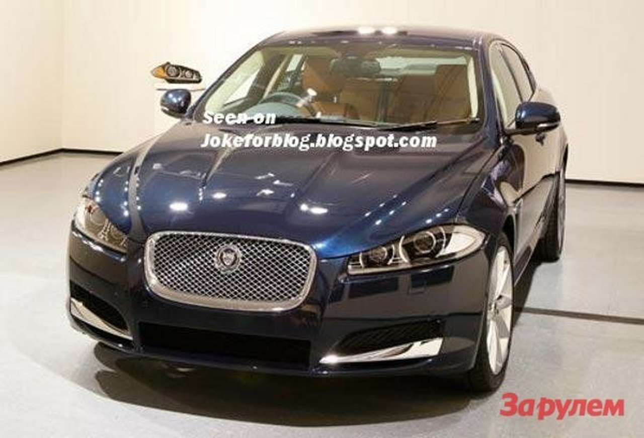 Первое фото Jaguar XF 2012 модельного года