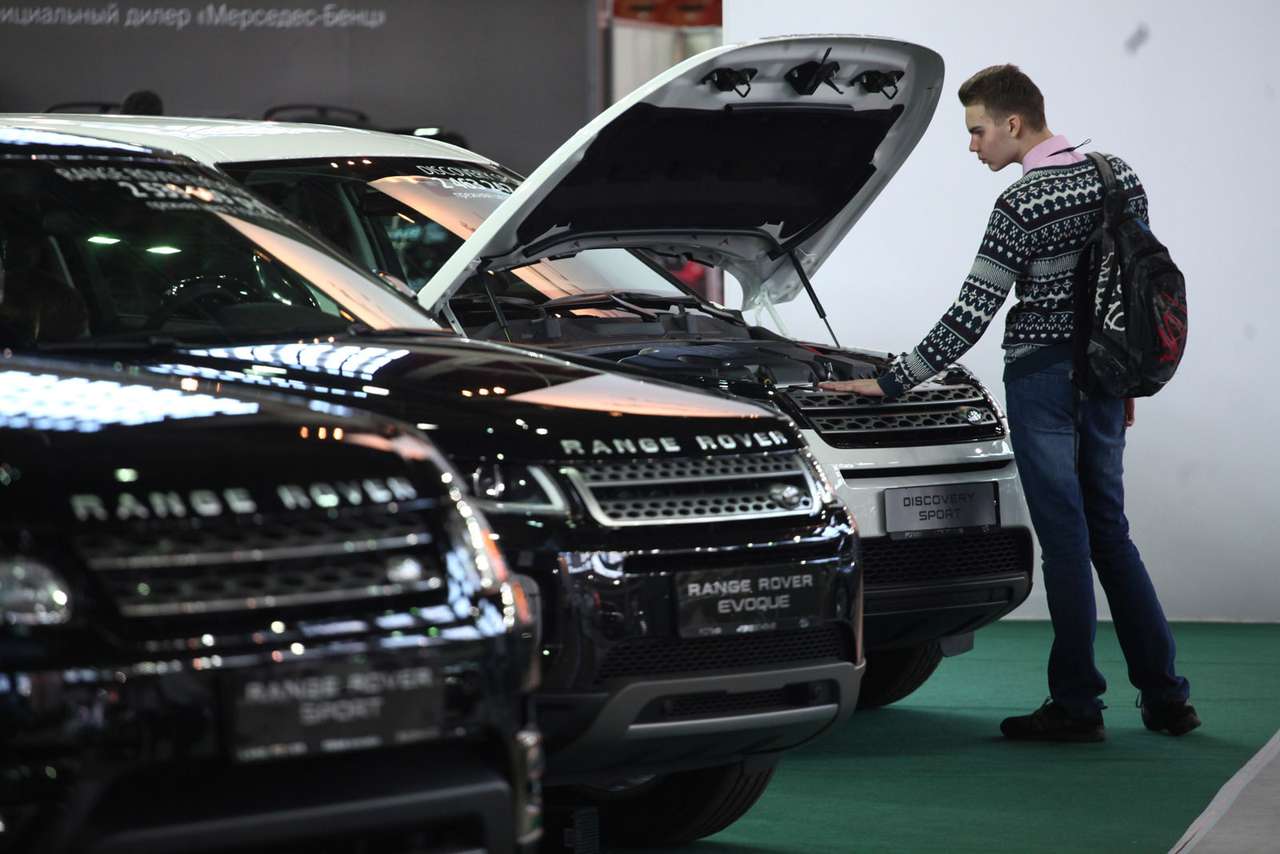 Кроссоверы и внедорожники заняли свыше 20% российского автопарка