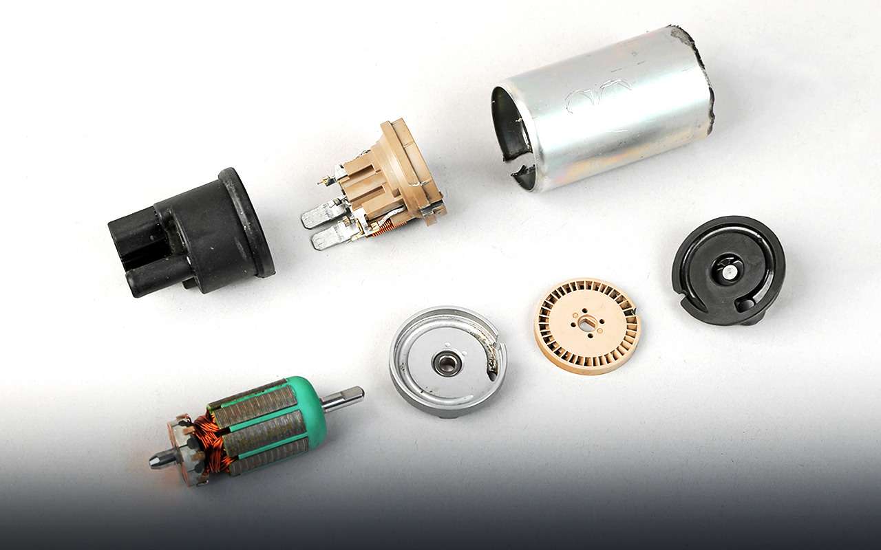 6 мифов о бензонасосах развенчивают эксперты «За рулем»