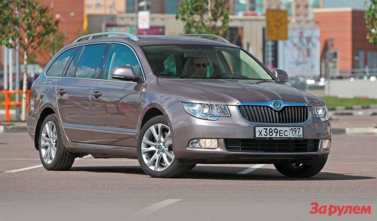 Skoda Superb Combi 