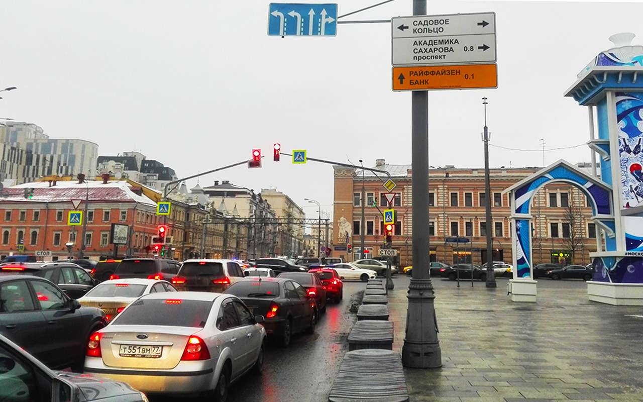 Жалобу ЗР услышали: ЦОДД поменял организацию движения