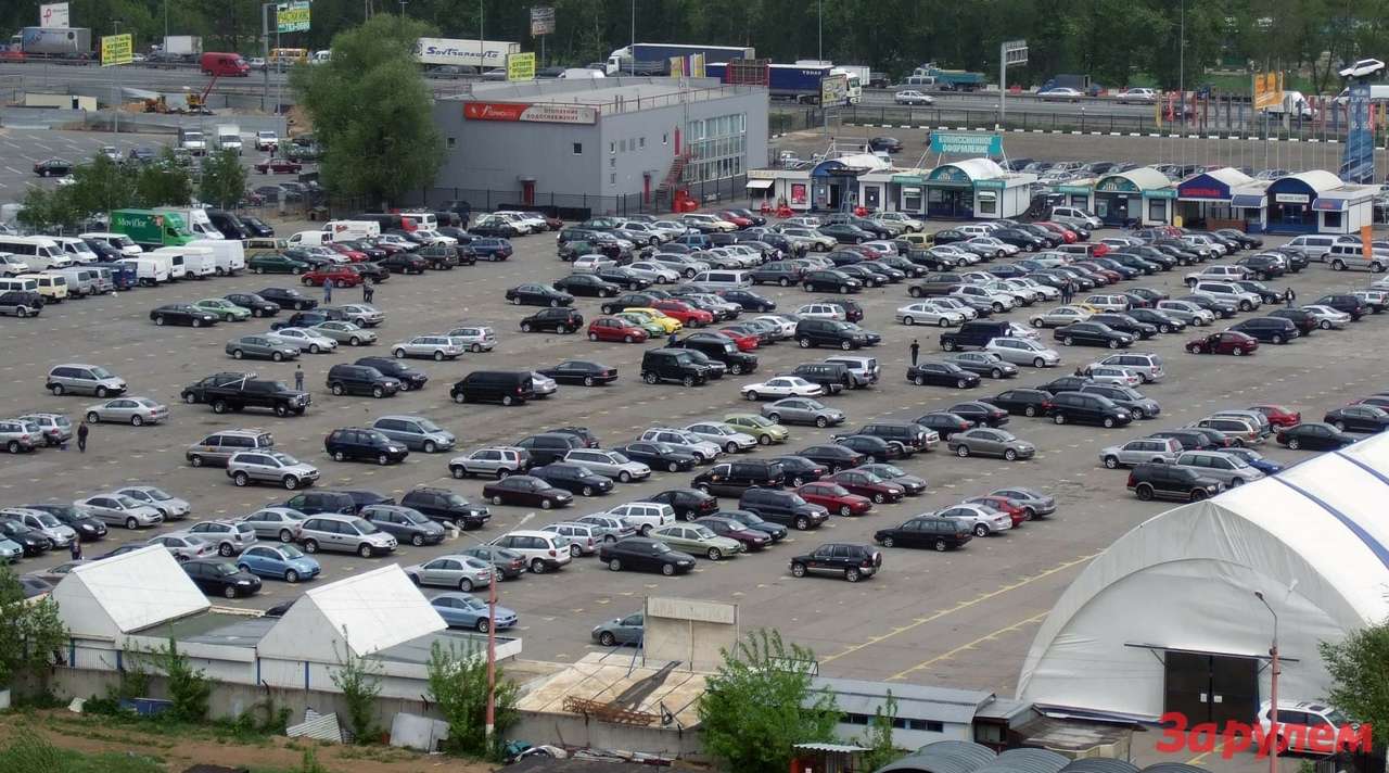 Россия вслед за Белоруссией ограничит ввоз машин по «серым схемам» 