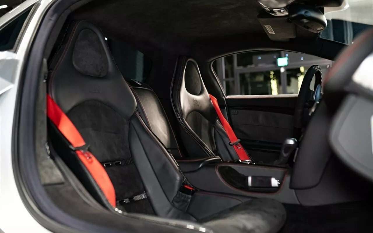 Mercedes-Benz SLR McLaren