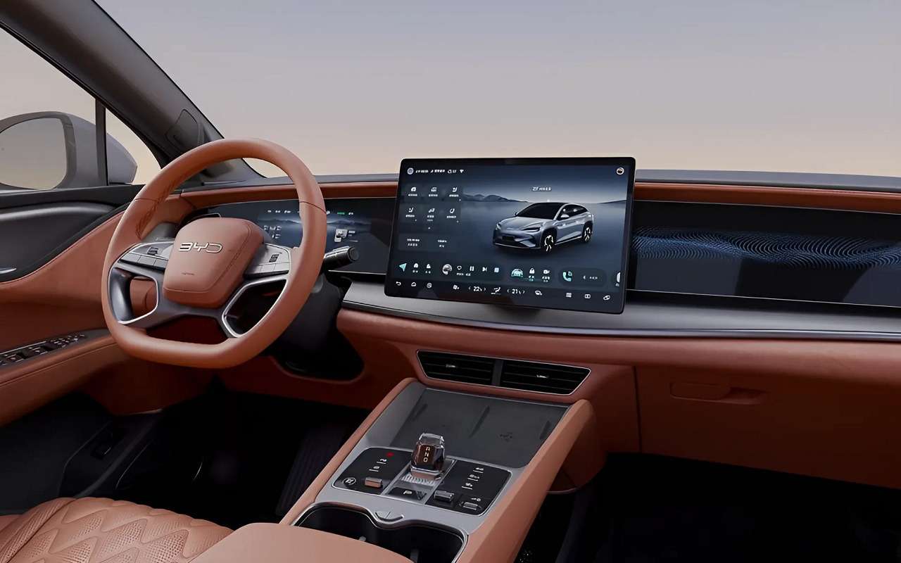 Интерьер BYD Sea Lion 07