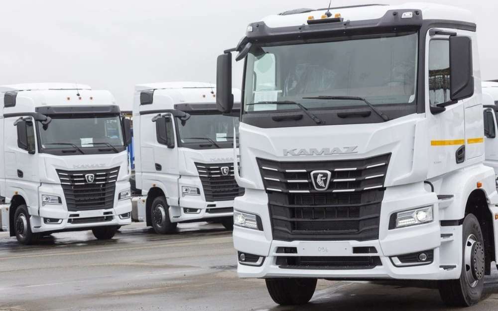КАМАЗ возмутился ценами на китайские грузовики