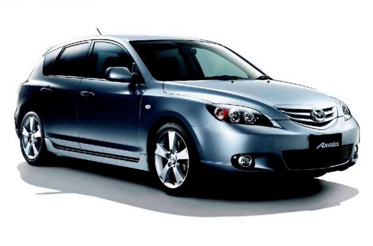 Обновленная Mazda3 стартовала в Японии