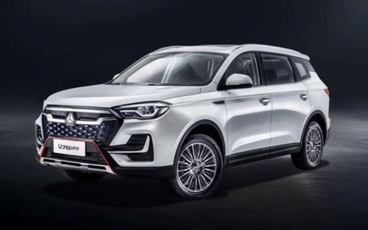 Новый китайский кроссовер от Sinotruk: все секреты