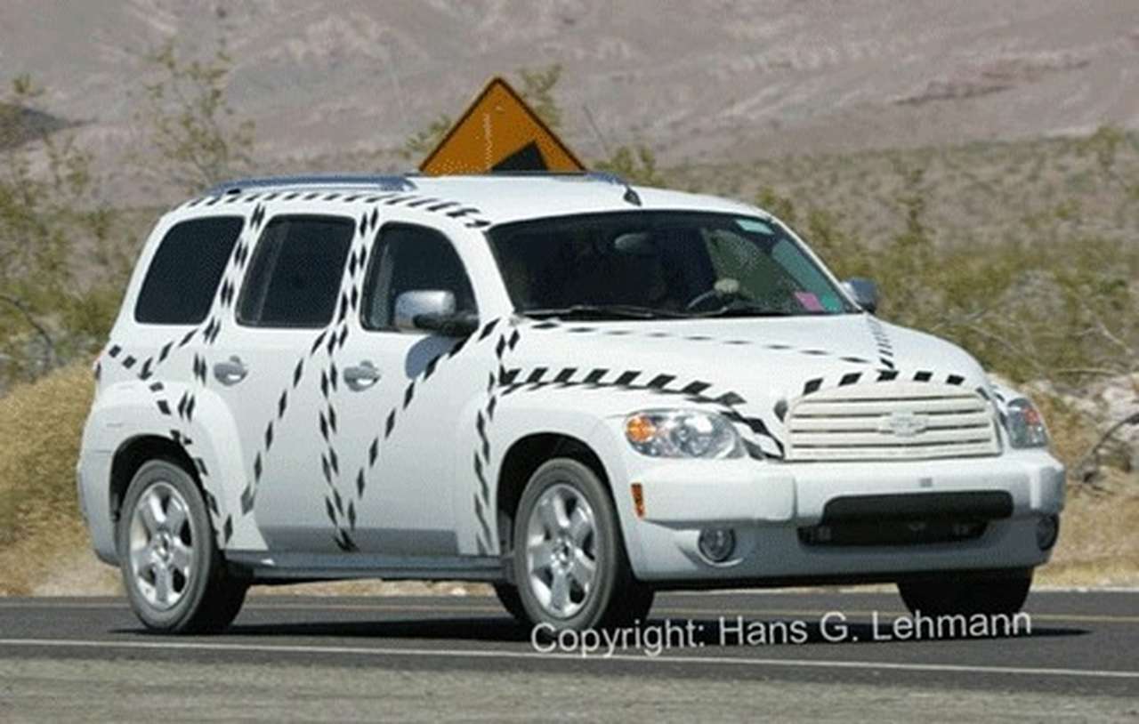 Кроссовер Chevrolet в стиле ретро проходит испытания