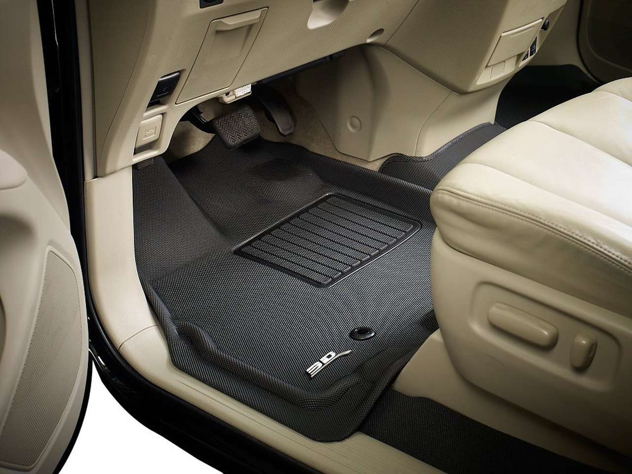 Автомобильные 3D-коврики: чем они лучше обычных?