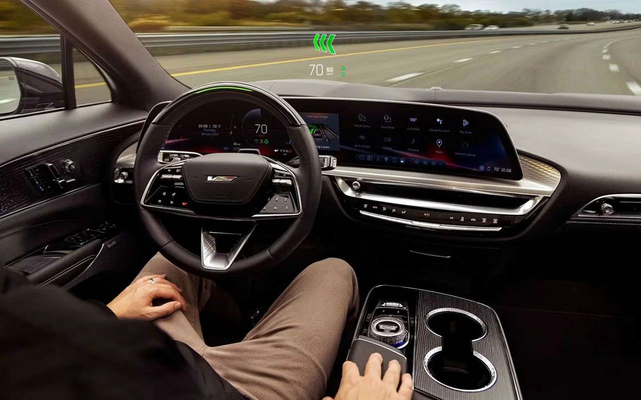 Посмотри в зеркало — и машина сама перестроится: GM патентует необычную систему