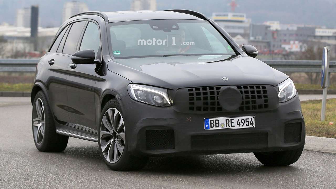 Удар кувалды: кроссовер Mercedes-AMG GLC 63 из Преисподней