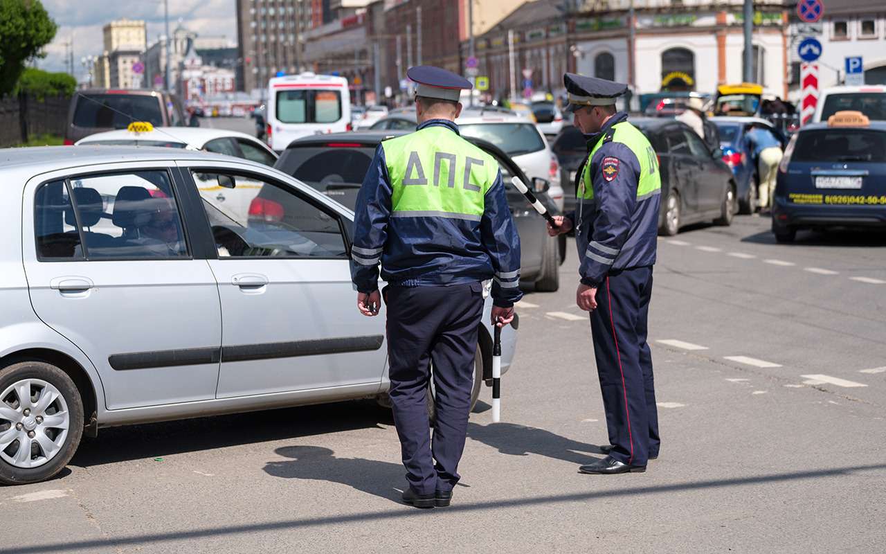 Кого «разводят» сотрудники ГИБДД? 4 причины, почему выберут именно вас