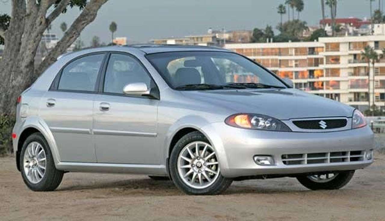 Suzuki представляет Reno