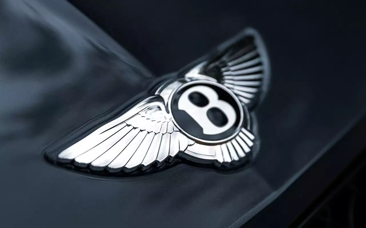 Люксовый Bentley продают по цене Гранты: в чем подвох?