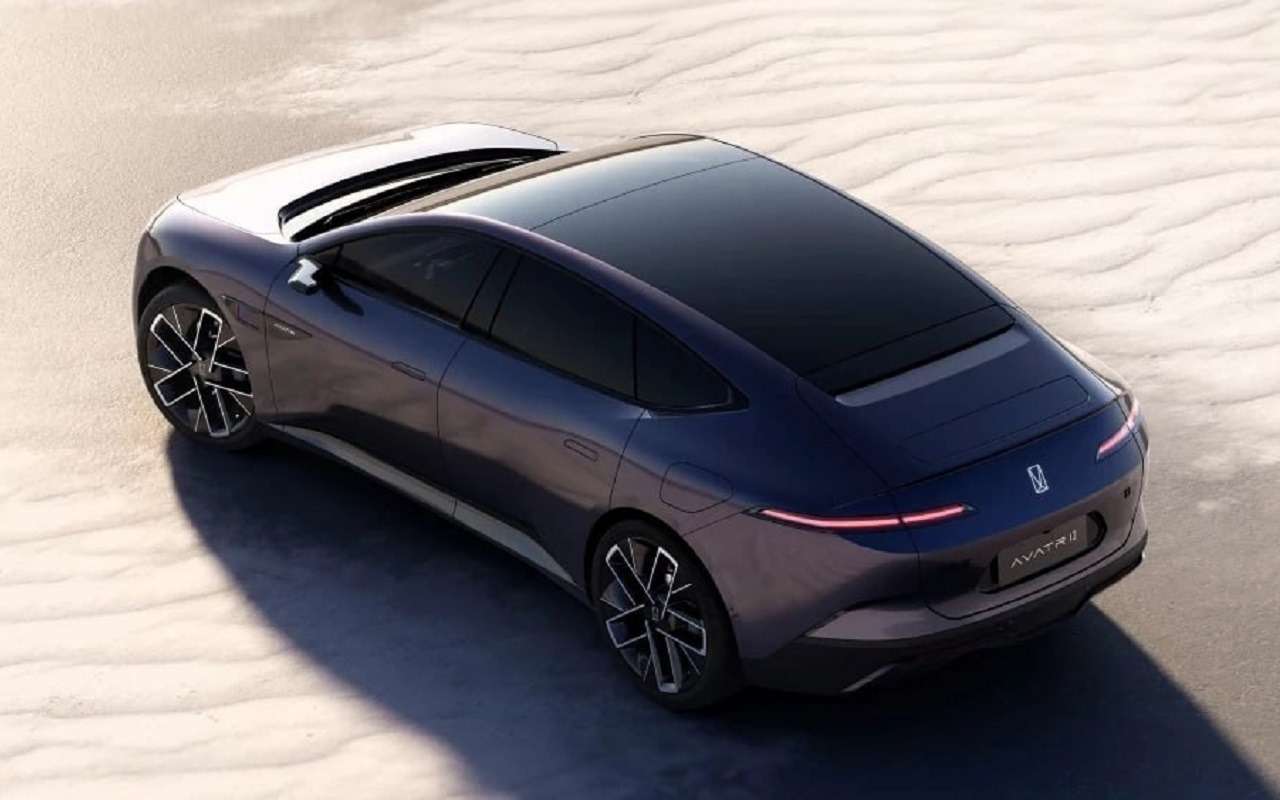 К продажам в РФ подготовили очень крутую модель — вот что известно