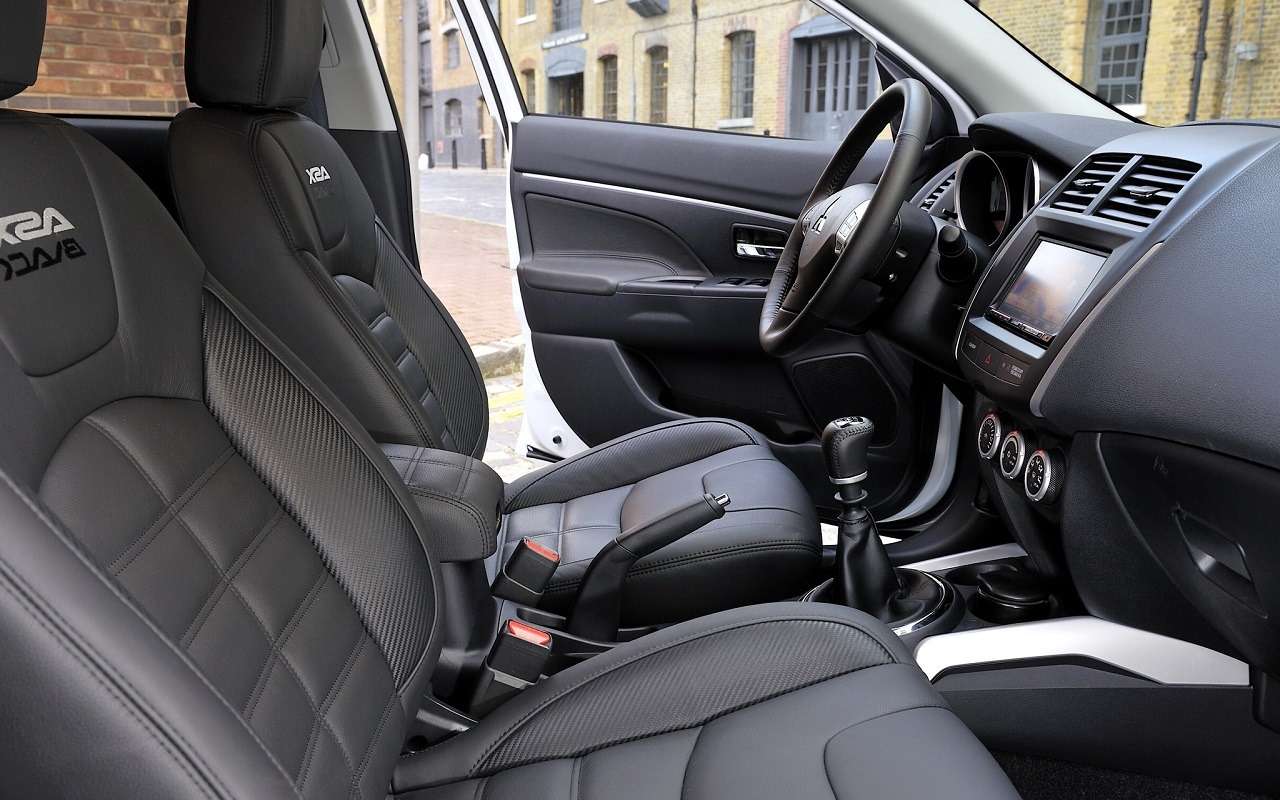 Интерьер Mitsubishi ASX