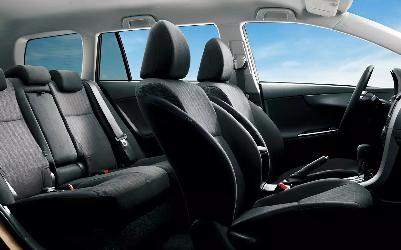 Интерьер Toyota Corolla Fielder