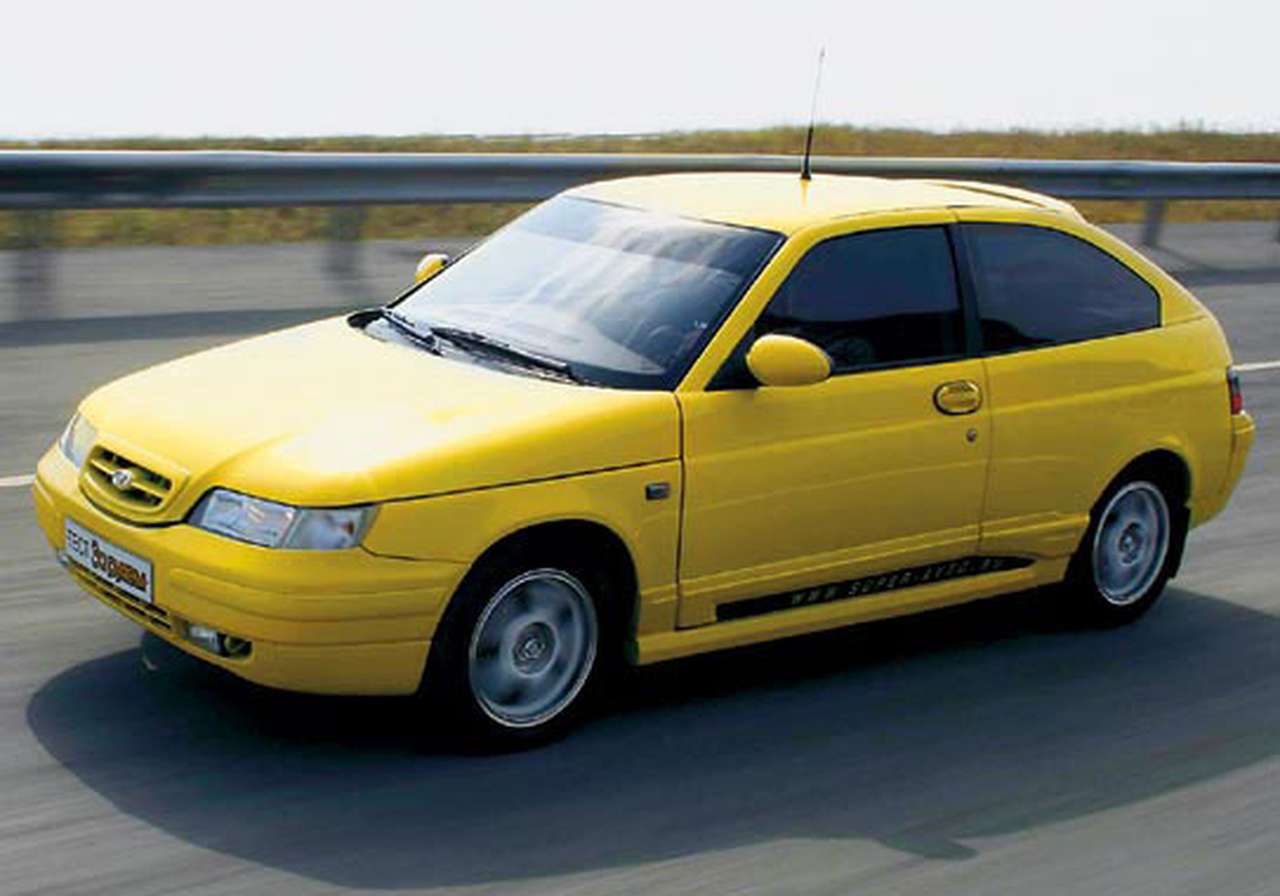 В 2005 году фирма "Супер-Авто" выпустила 450 автомобилей