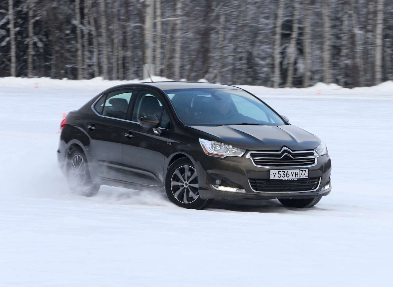 Как не надо ездить зимой: пять простейших правил