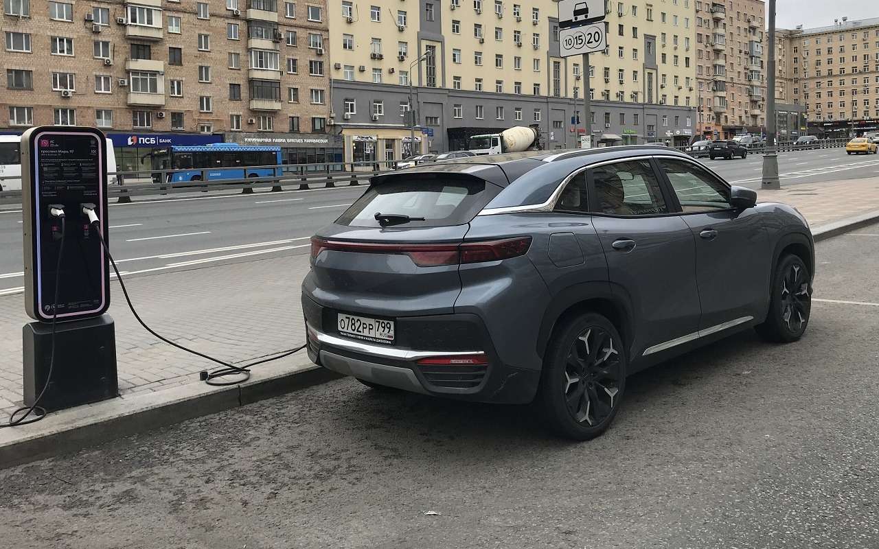 Прикрыли «параллельный» импорт, и спрос на эти машины резко упал