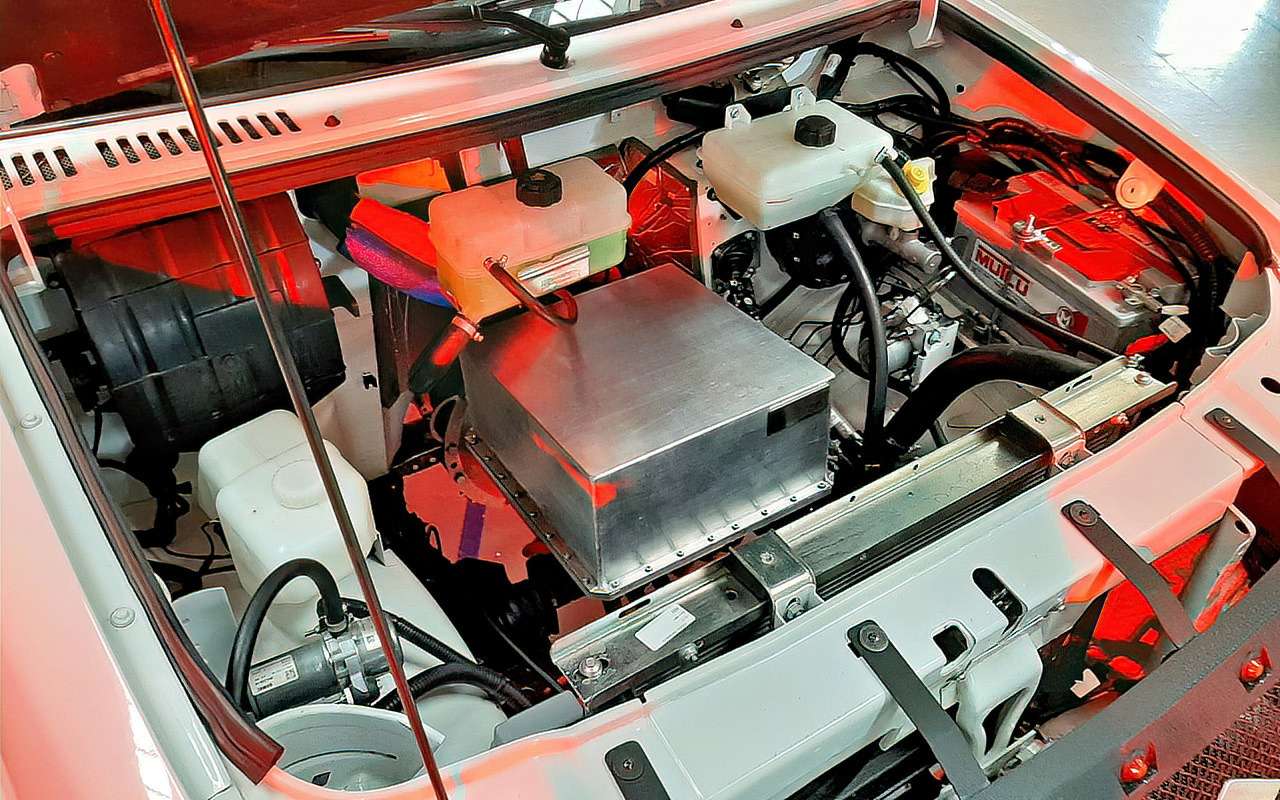 Для Москвичей нашли двигатель