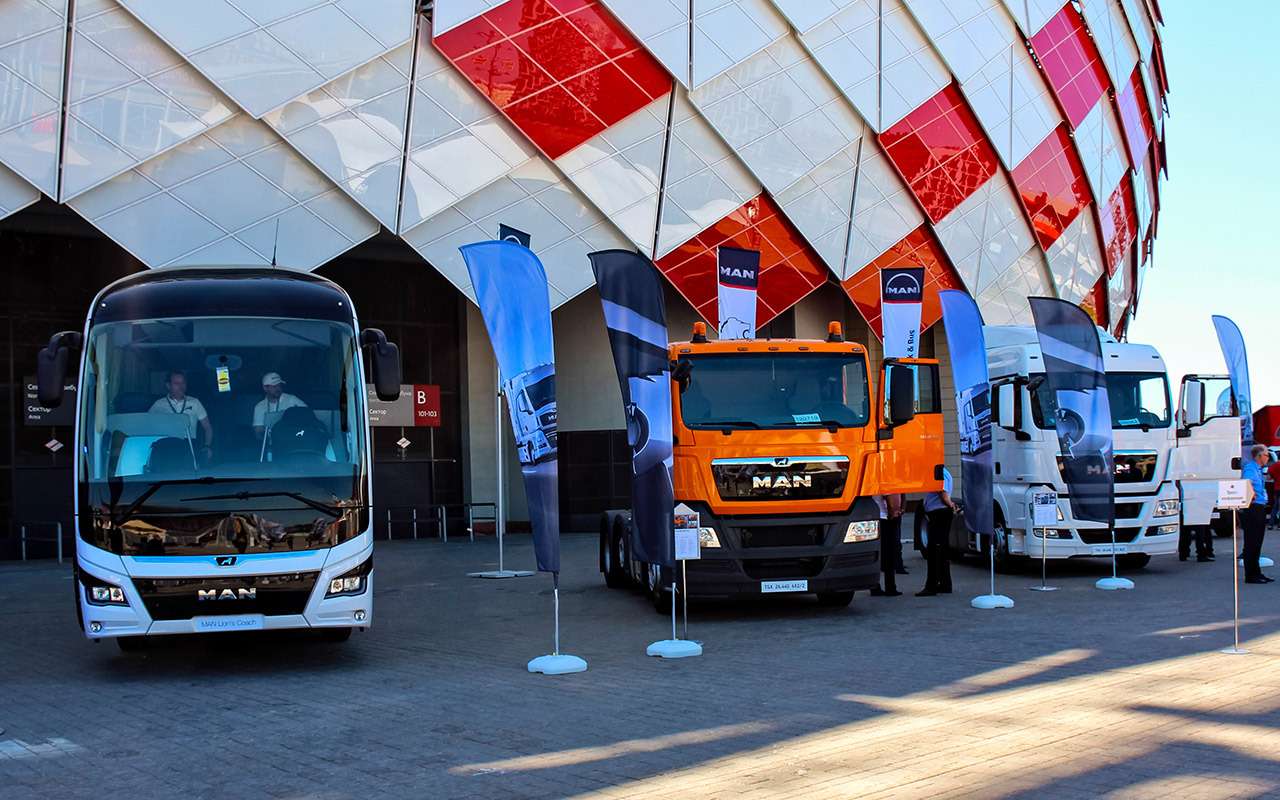 Новые мусоровозы для России: с кондиционерами и электроникой