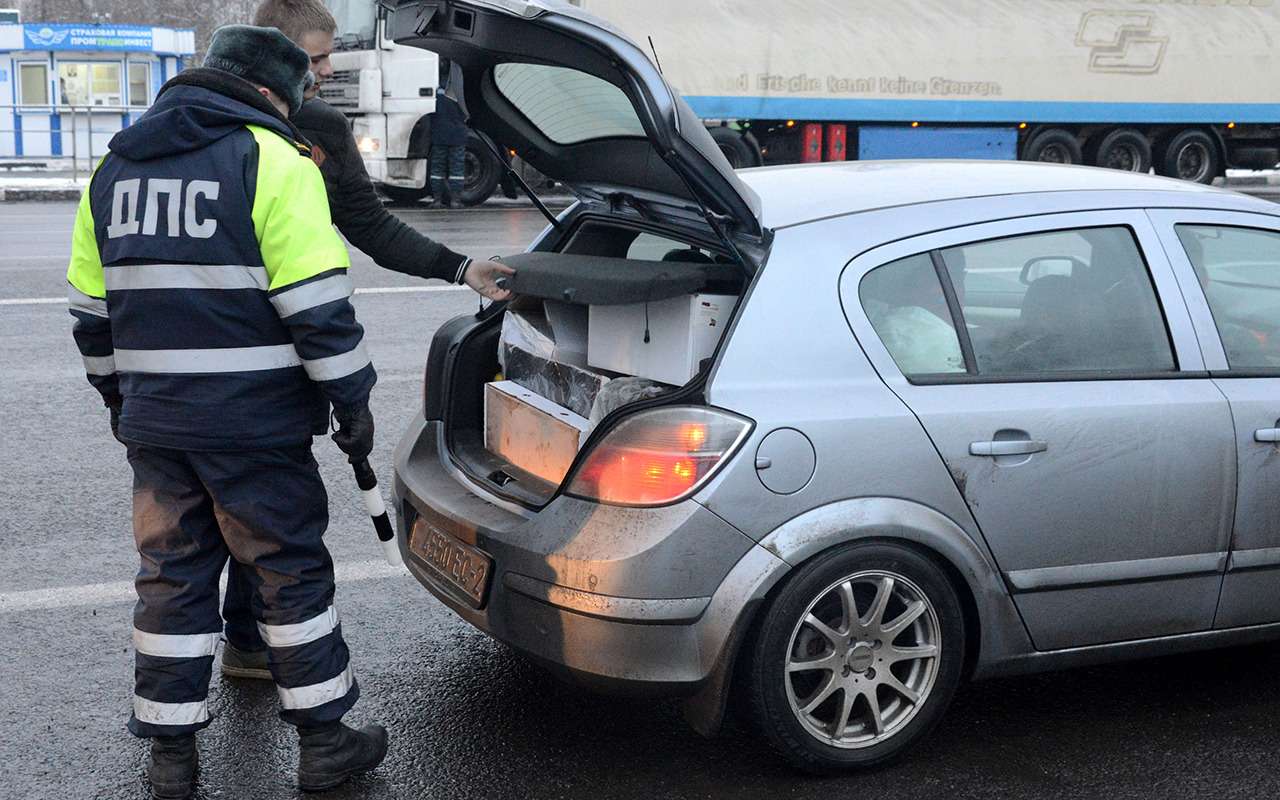 Стало известно, сколько камер следит за ремнями и телефонами в Москве