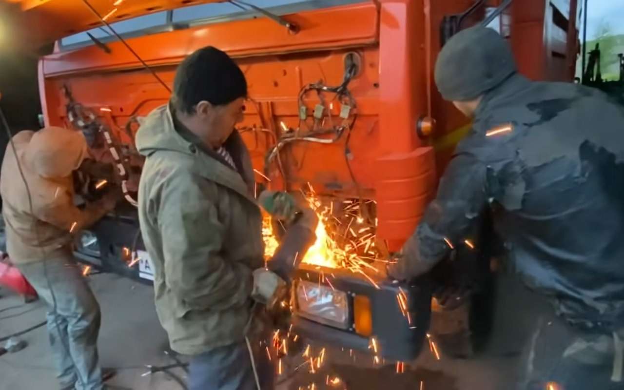 Как сделать «плавающую» кабину на обычном КАМАЗе
