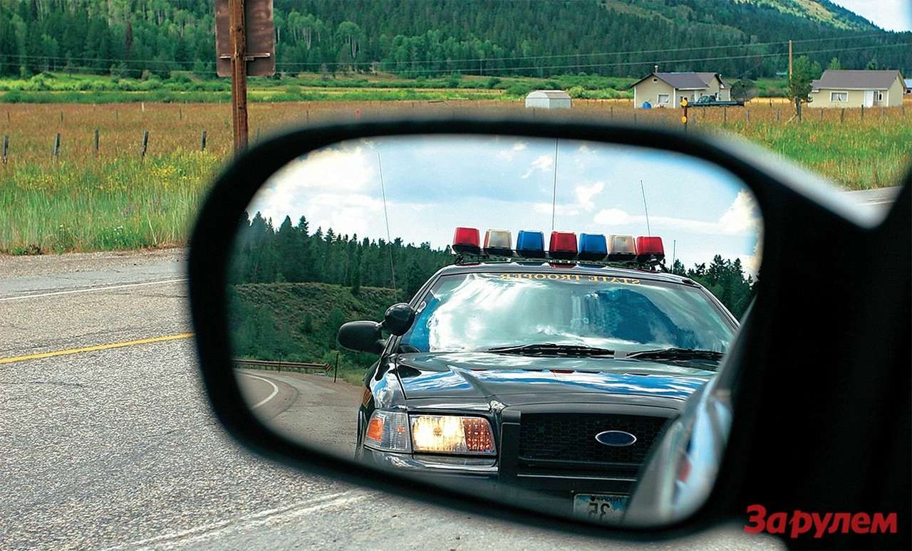 Копы – бдительные хранители здоровья американских водителей.