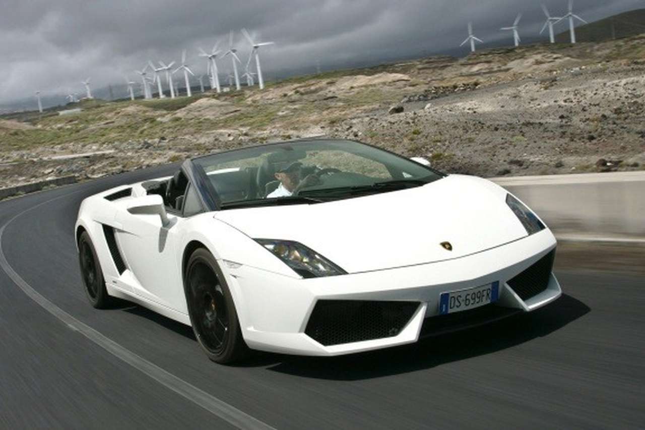 Lamborghini Gallardo Spyder получит заднеприводную версию