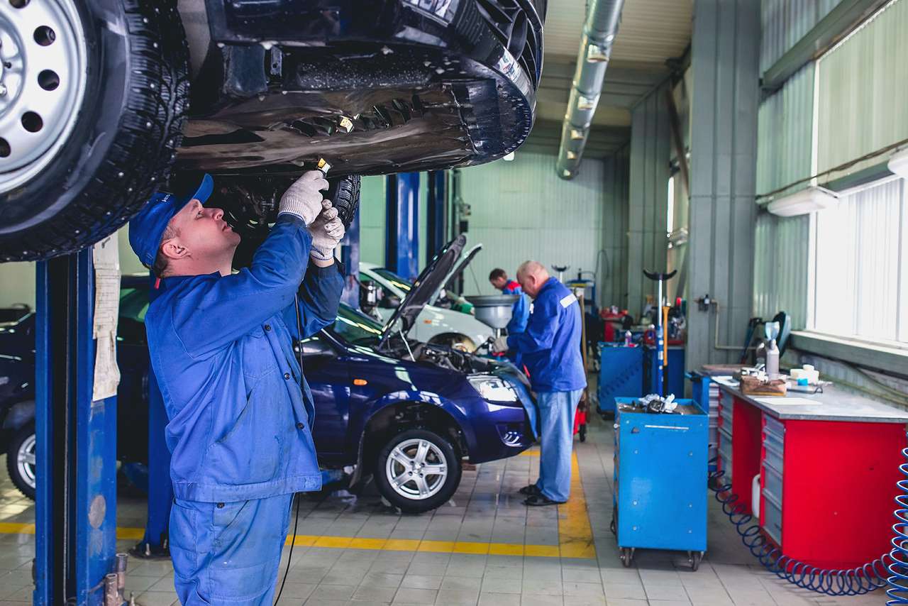 Опрос ЗР: Где будем обслуживать автомобиль? 