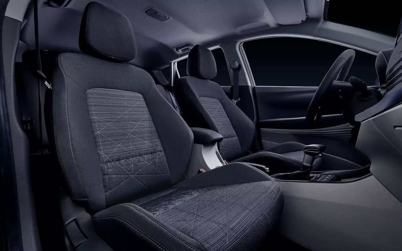 Интерьер Hyundai Bayon