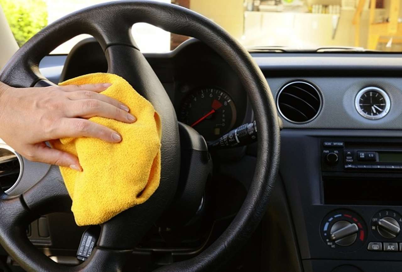 Специалисты напомнили, как следует готовить машину к лету