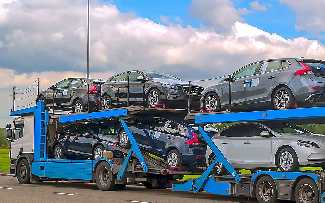 «Погрузил и поехал»: появились необычные угонщики дорогих авто