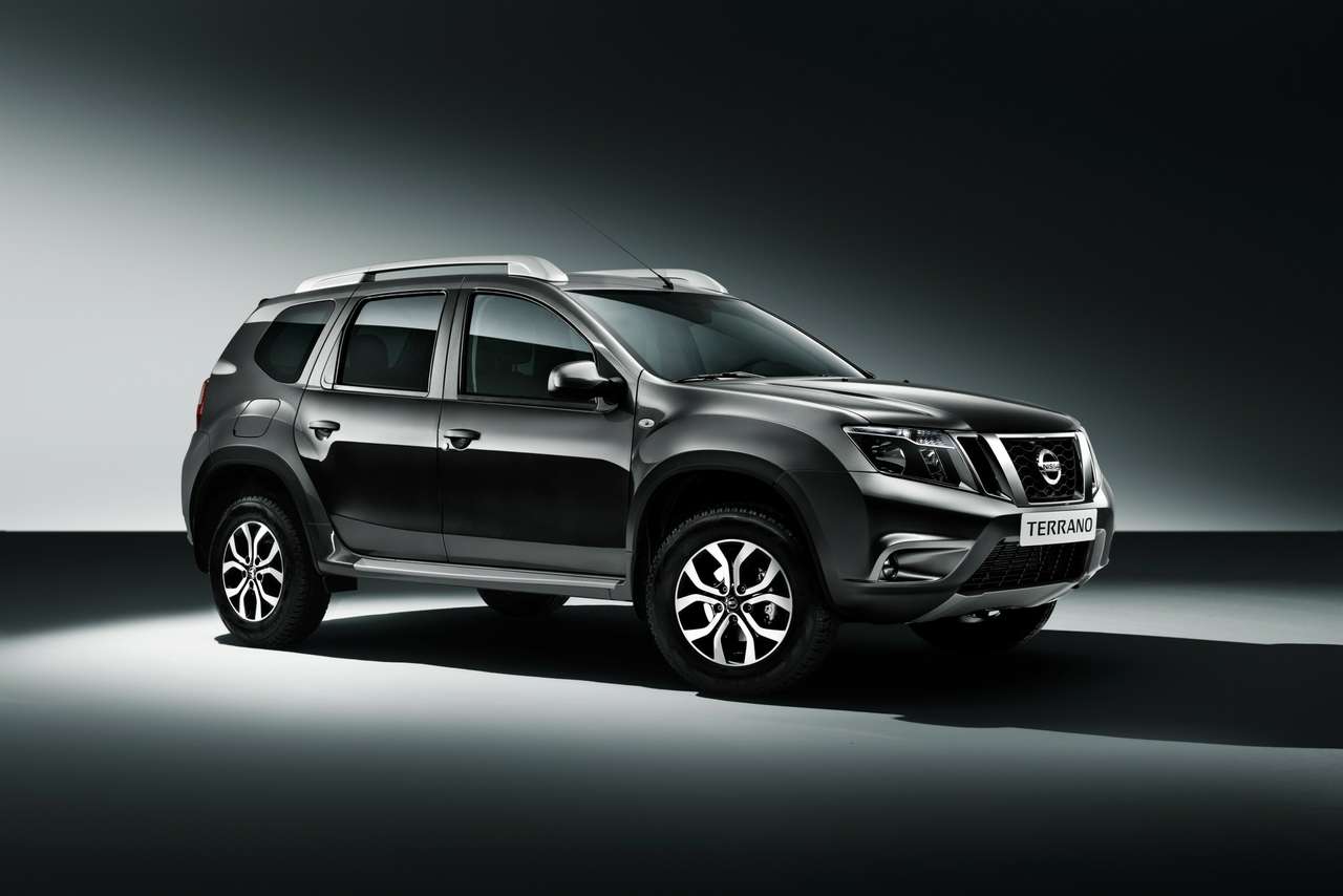 Nissan объявил рублевые цены на кроссовер Terrano
