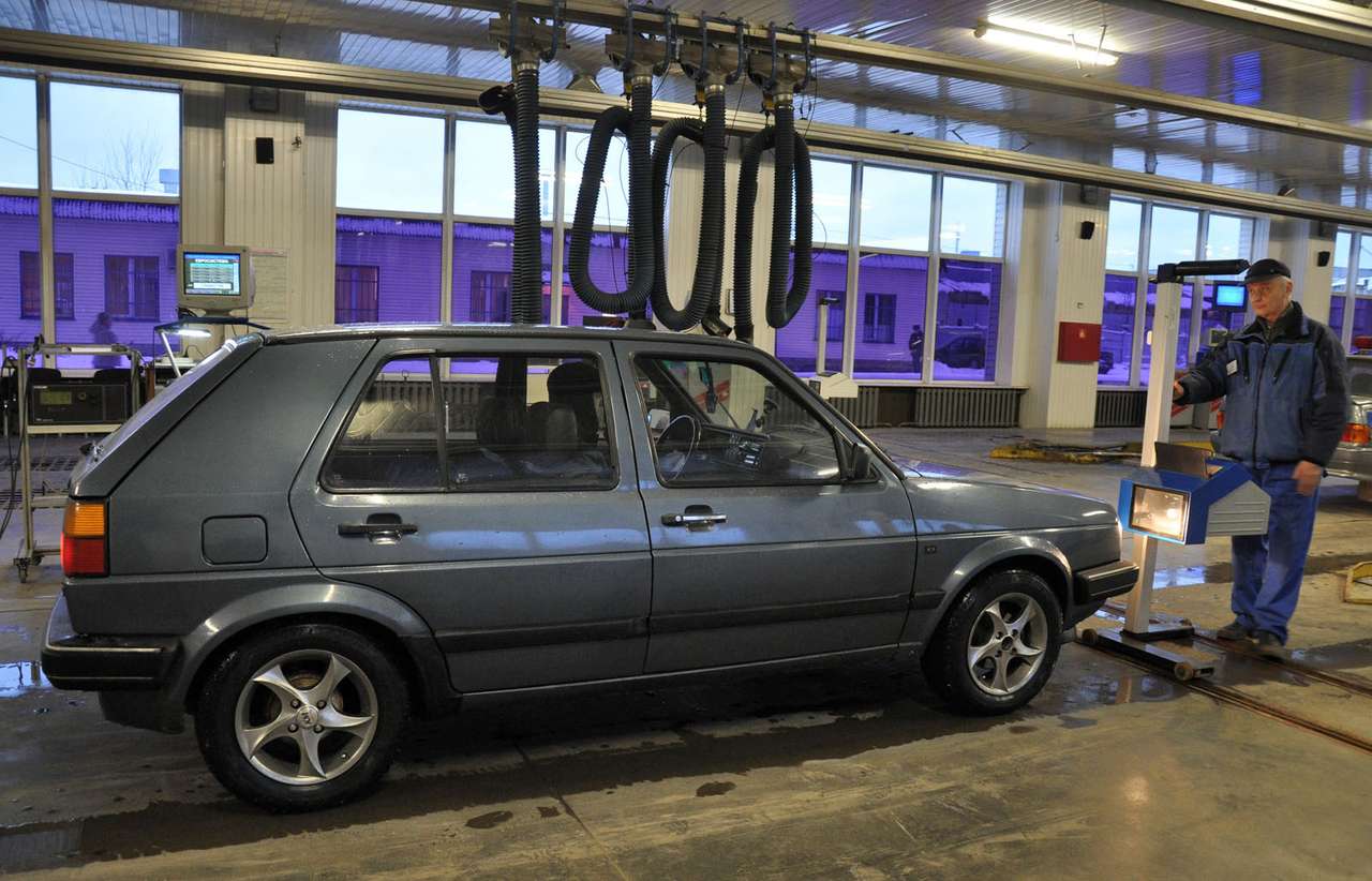 Депутаты предложили освобождать добросовестных водителей от оплаты техосмотра