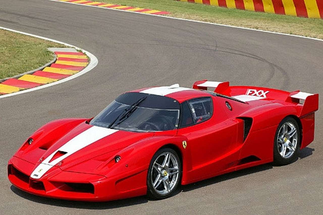 Ferrari FXX для любопытных миллионеров