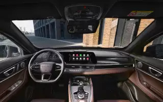 Интерьер Tenet T7