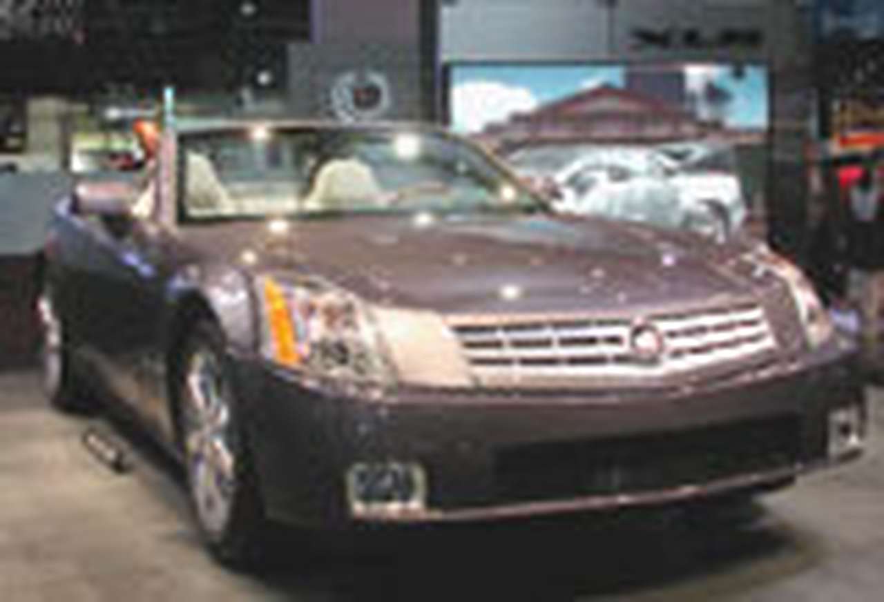 Интерьеры Cadillac XLR и Ford F-150 понравились больше всего