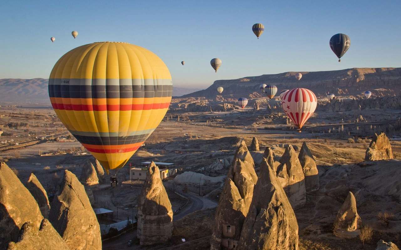 Туристы из России полетят в эти теплые страны на майские — топ-3 направлений