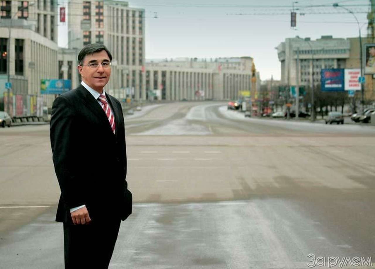 Город уехал!