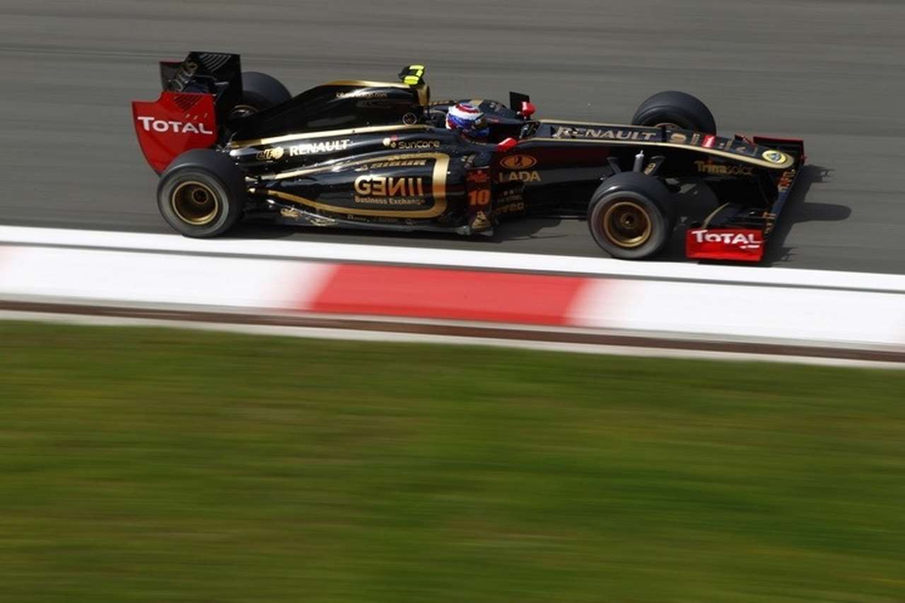 Гран-При Турции: победу одержал Феттель, Петров - 8-ой