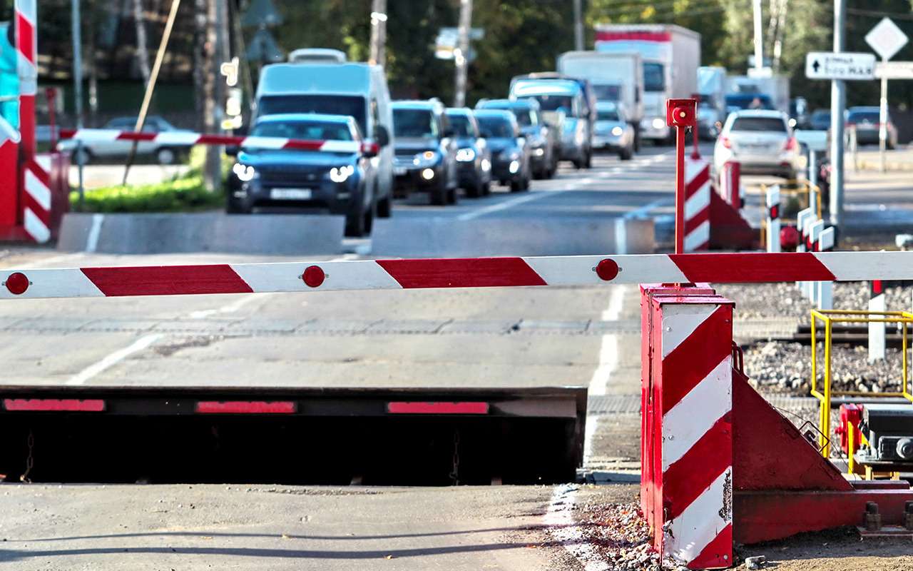 За аварии на переездах хотят сажать в тюрьму